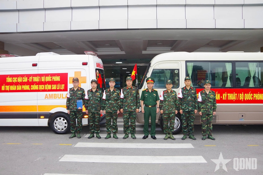 Đến với nhân dân vùng lũ là mệnh lệnh từ trái tim